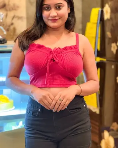 Call Girls Dhaniakhali